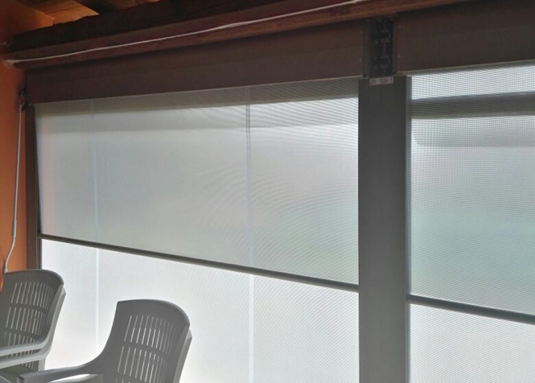 Tenda veranda con zanzariere Torino